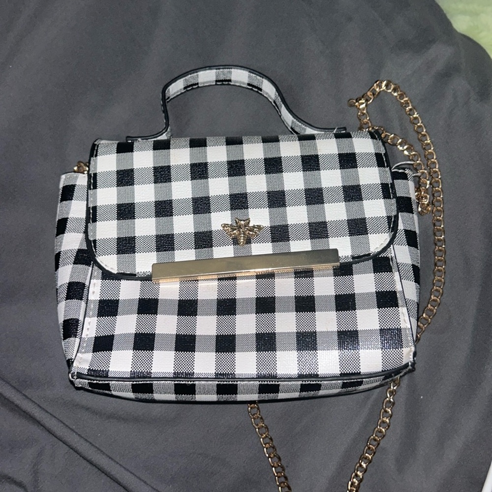 Black and white crossbody bag small